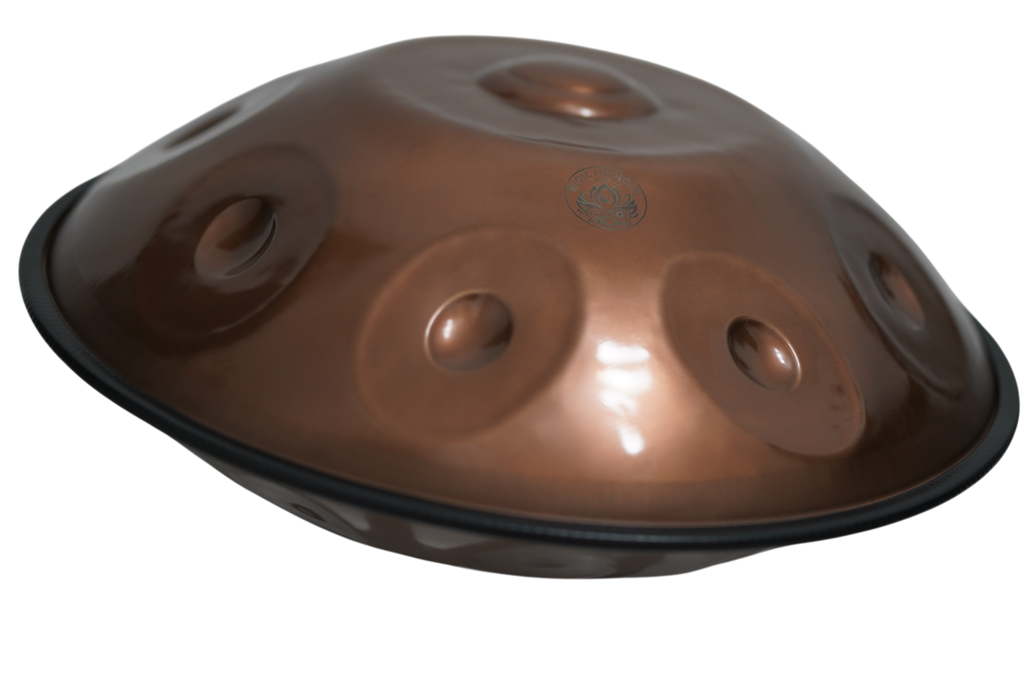 Handpan mutant low Pitch Hijaz G2 18, stal nierdzewna Premium marki Miłość i Spokój - ujęcie z profilu